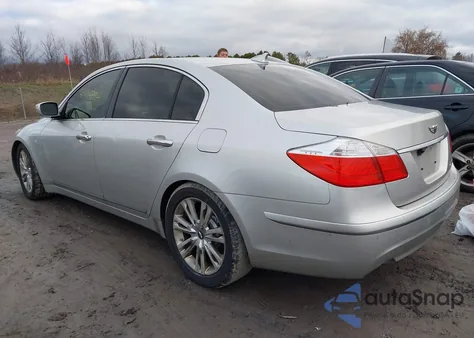 2009 Hyundai Genesis 4.6 z USA, uszkodzony, nr VIN KMHGC46F89U062840